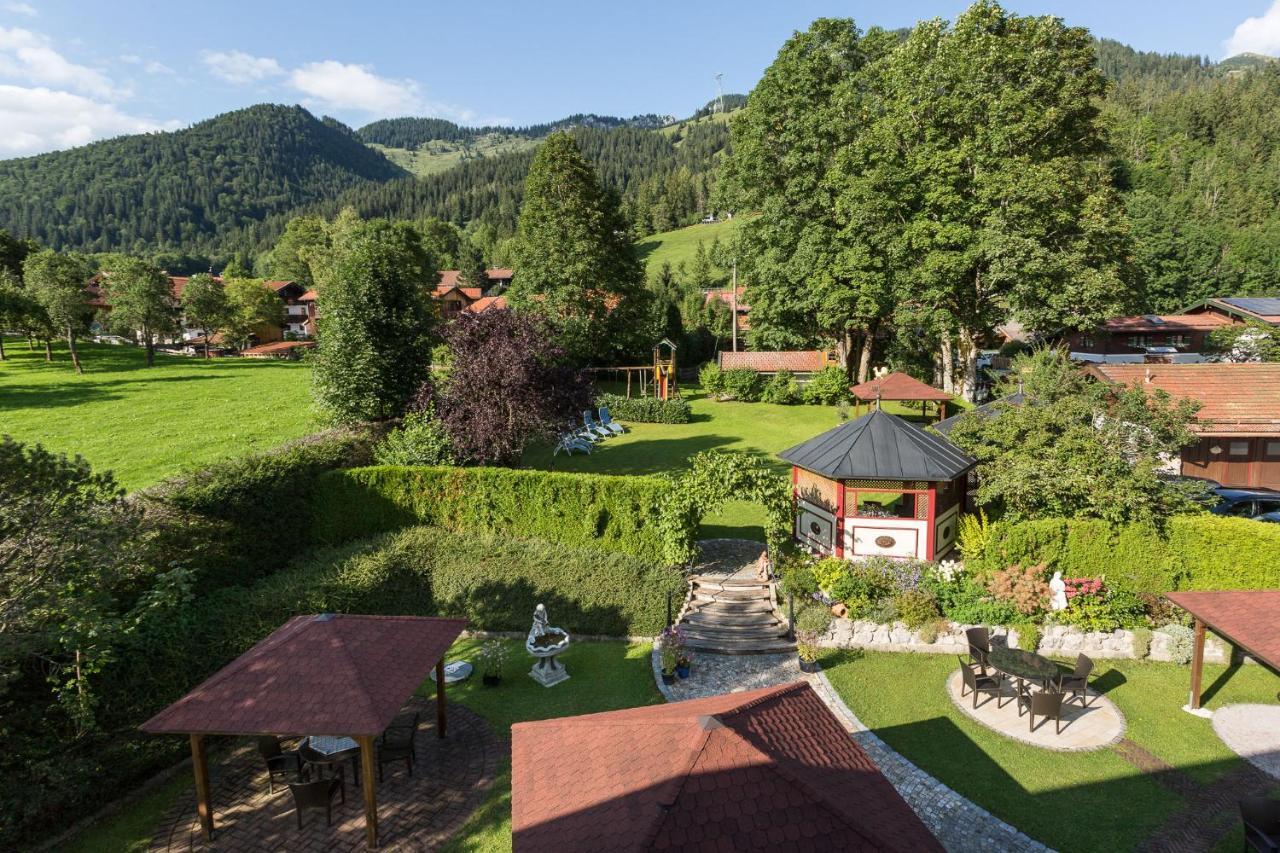 Deva Hotel Alpenhof 贝里斯泽尔 外观 照片